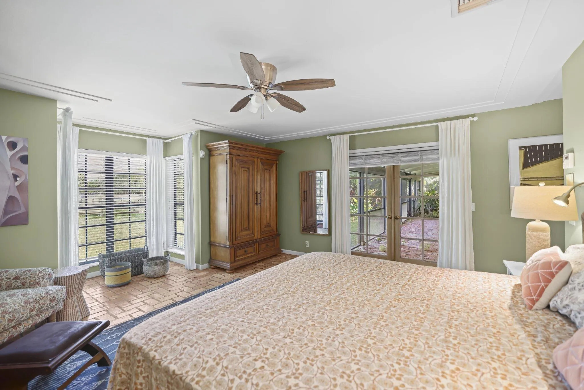 Property photo 25