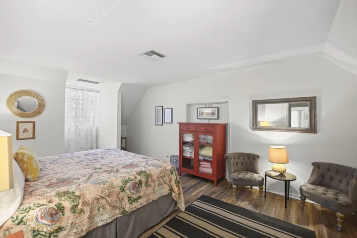 Apartment's primary bedroom