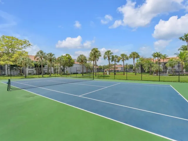 Tennis