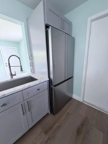 Fridge