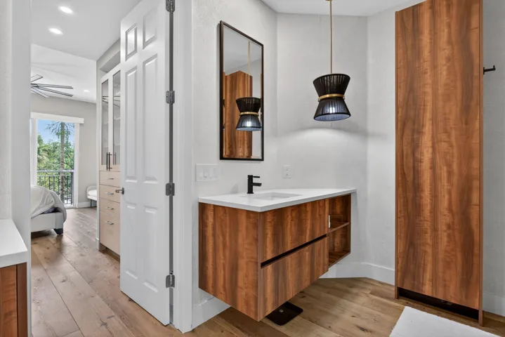 49-web-or-mls-2609-2417