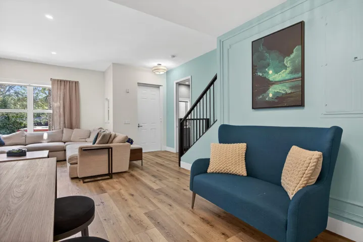 24-web-or-mls-2609-2282