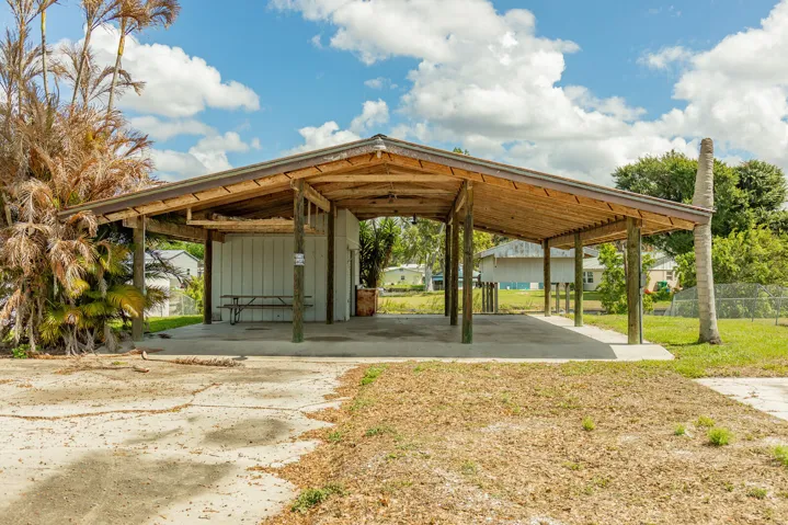 Front of pole bar/storage/work shop