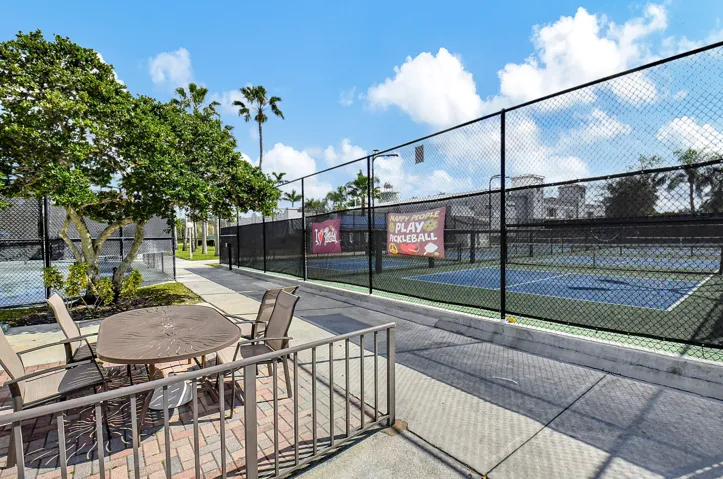 Tennis
