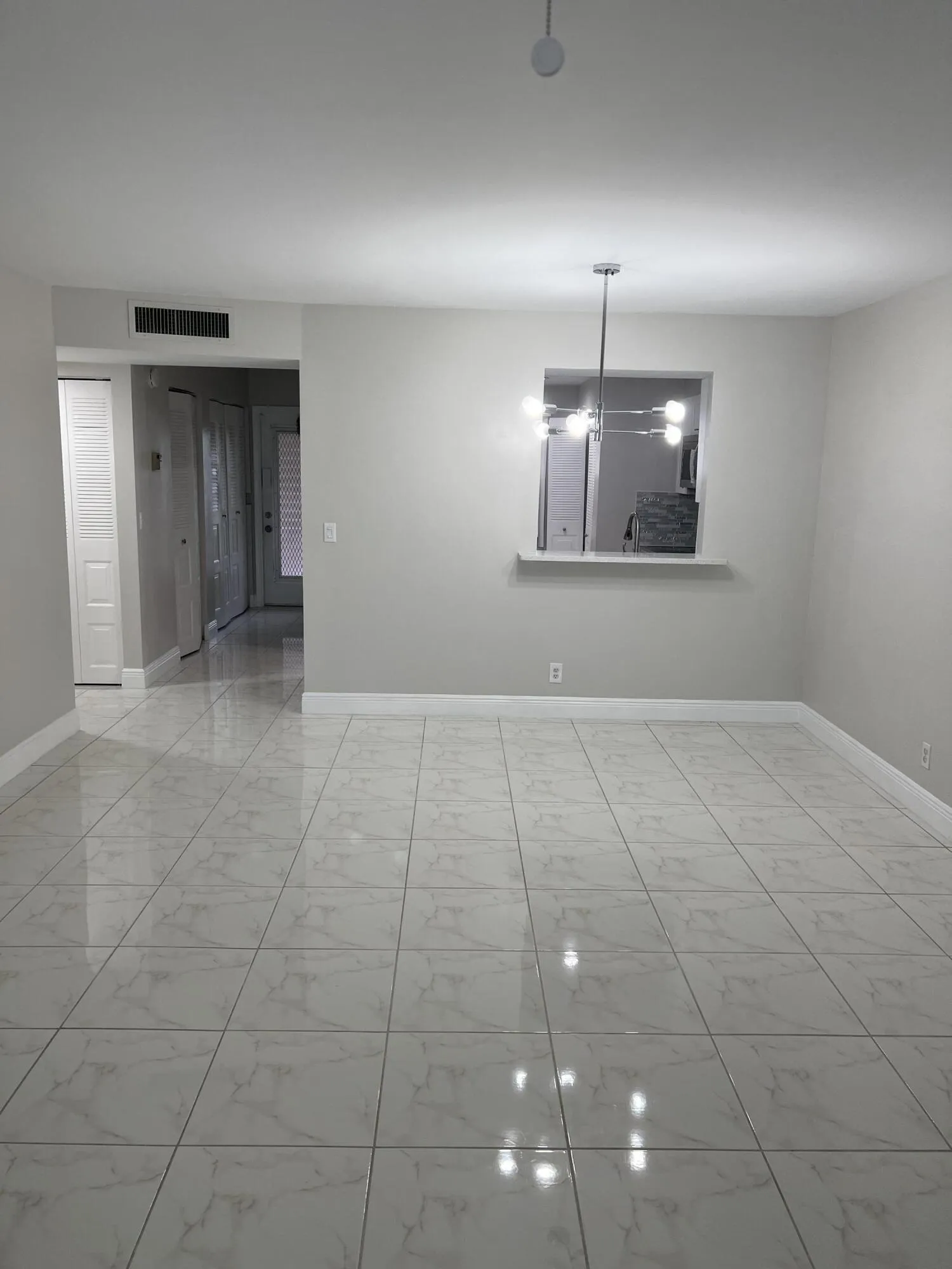livingroom/diningroom