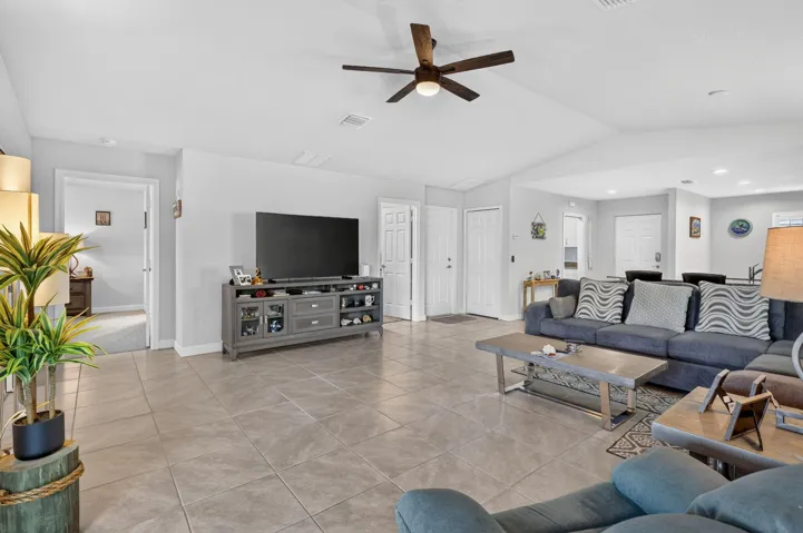 19-web-or-mls-5P1A4458