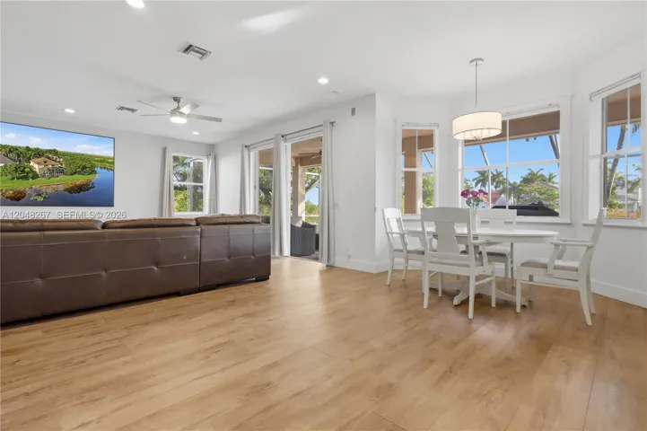 Breakfast Area transitioning into Family Room Area