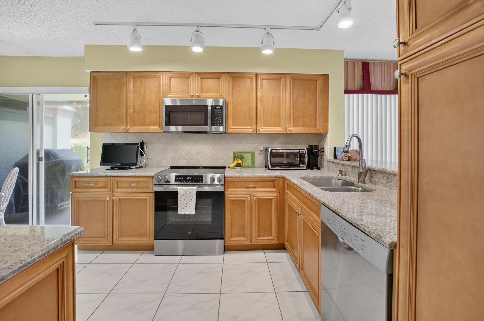 Stainless Appliances