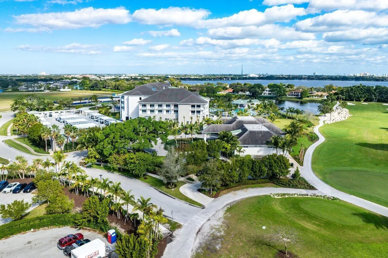 044-1900ConsulatePlace-506-WestPalmBeach