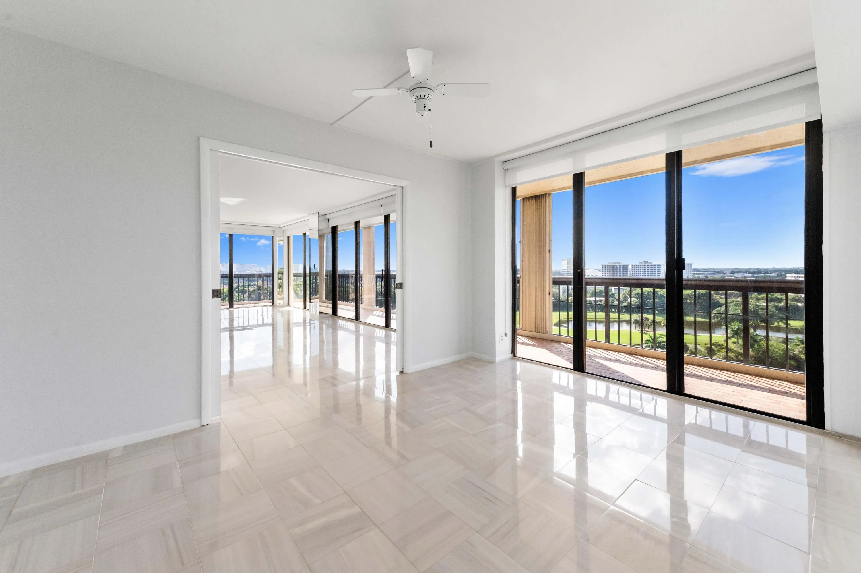 21 Bedroom 02