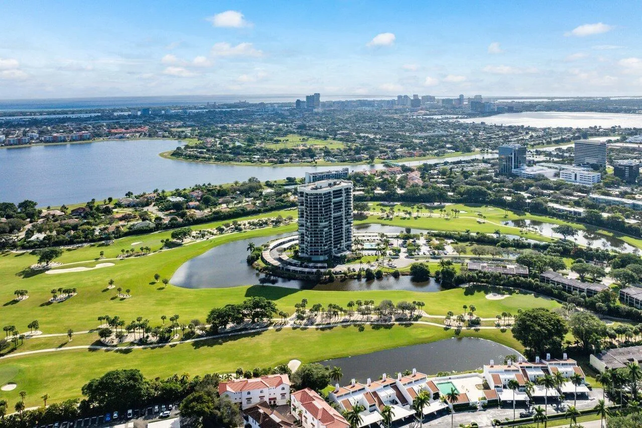 041-1900ConsulatePlace-506-WestPalmBeach