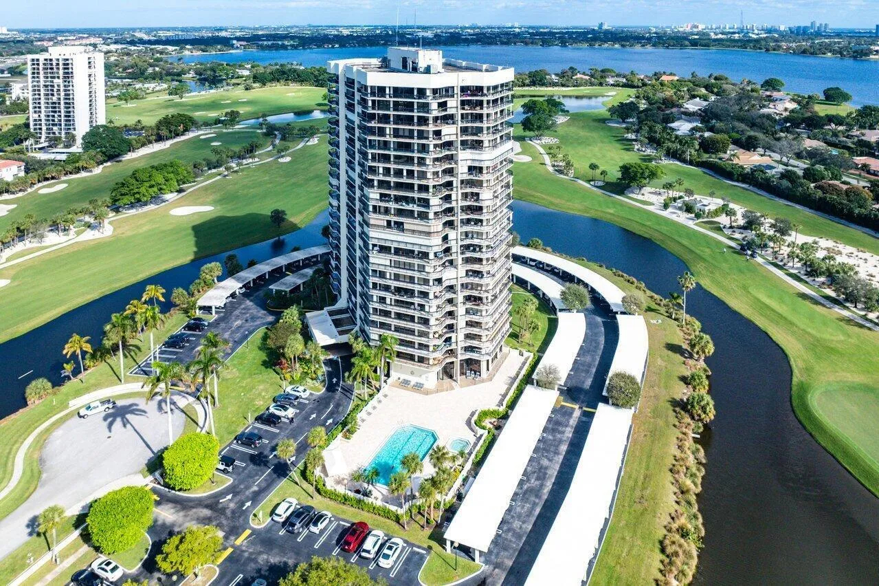 037-1900ConsulatePlace-506-WestPalmBeach