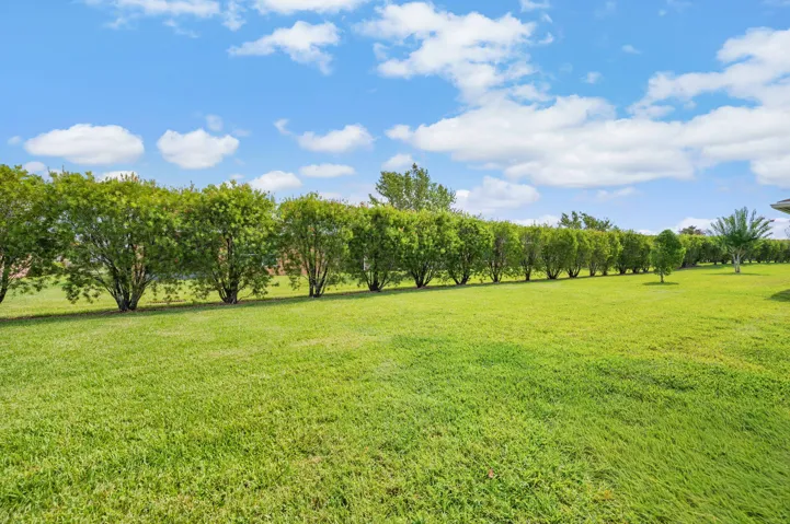 26-web-or-mls-10256 SW Indian Lilac Trai