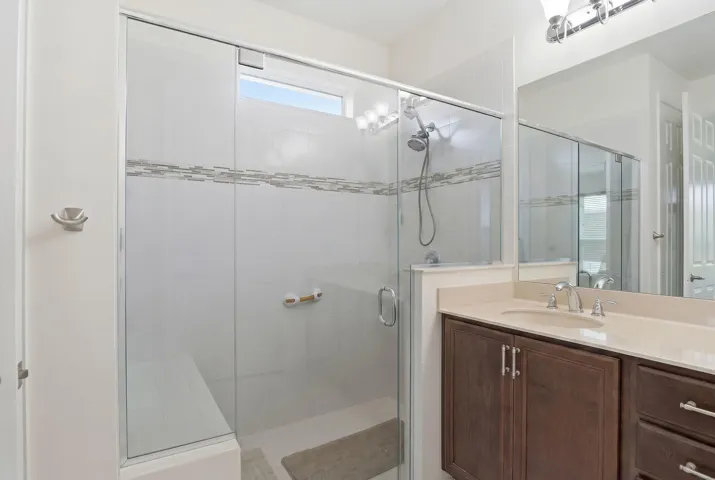 24-web-or-mls-10256 SW Indian Lilac Trai