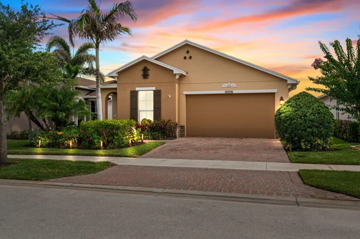 3-web-or-mls-10256 SW Indian Lilac Trail