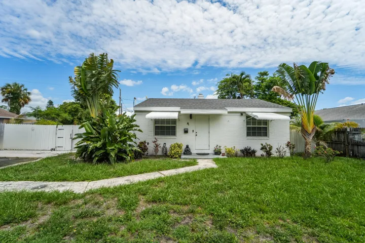 1007CharlesstreetWPB-1