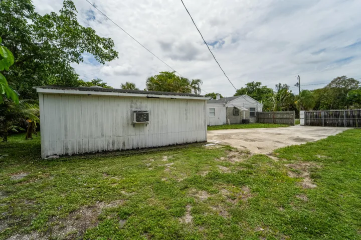 1007CharlesstreetWPB-6