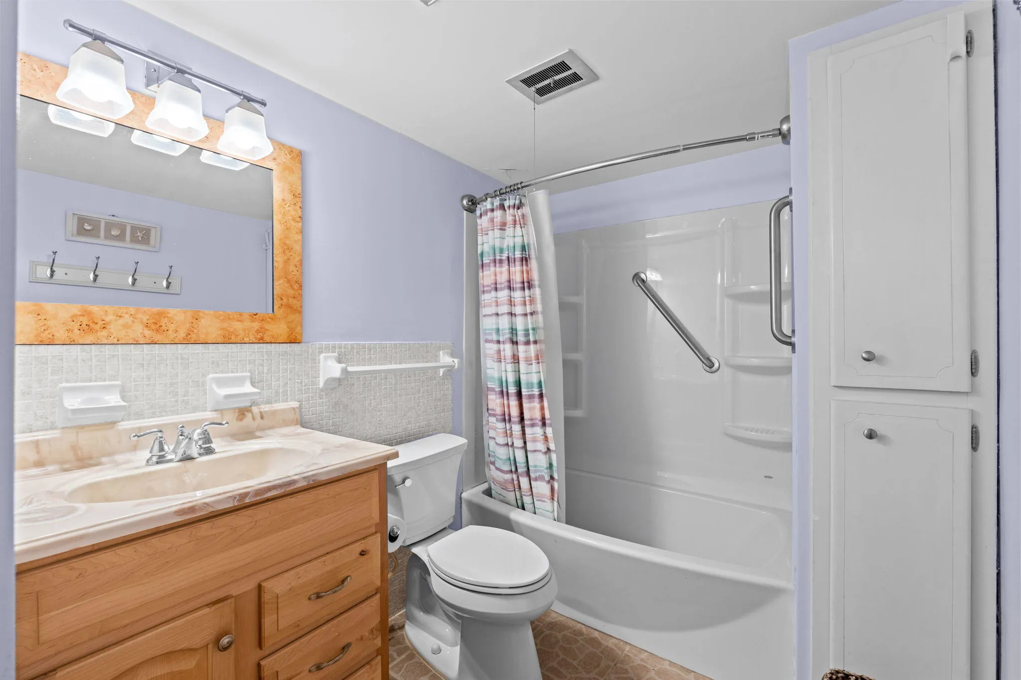 17-web-or-mls-A7409919
