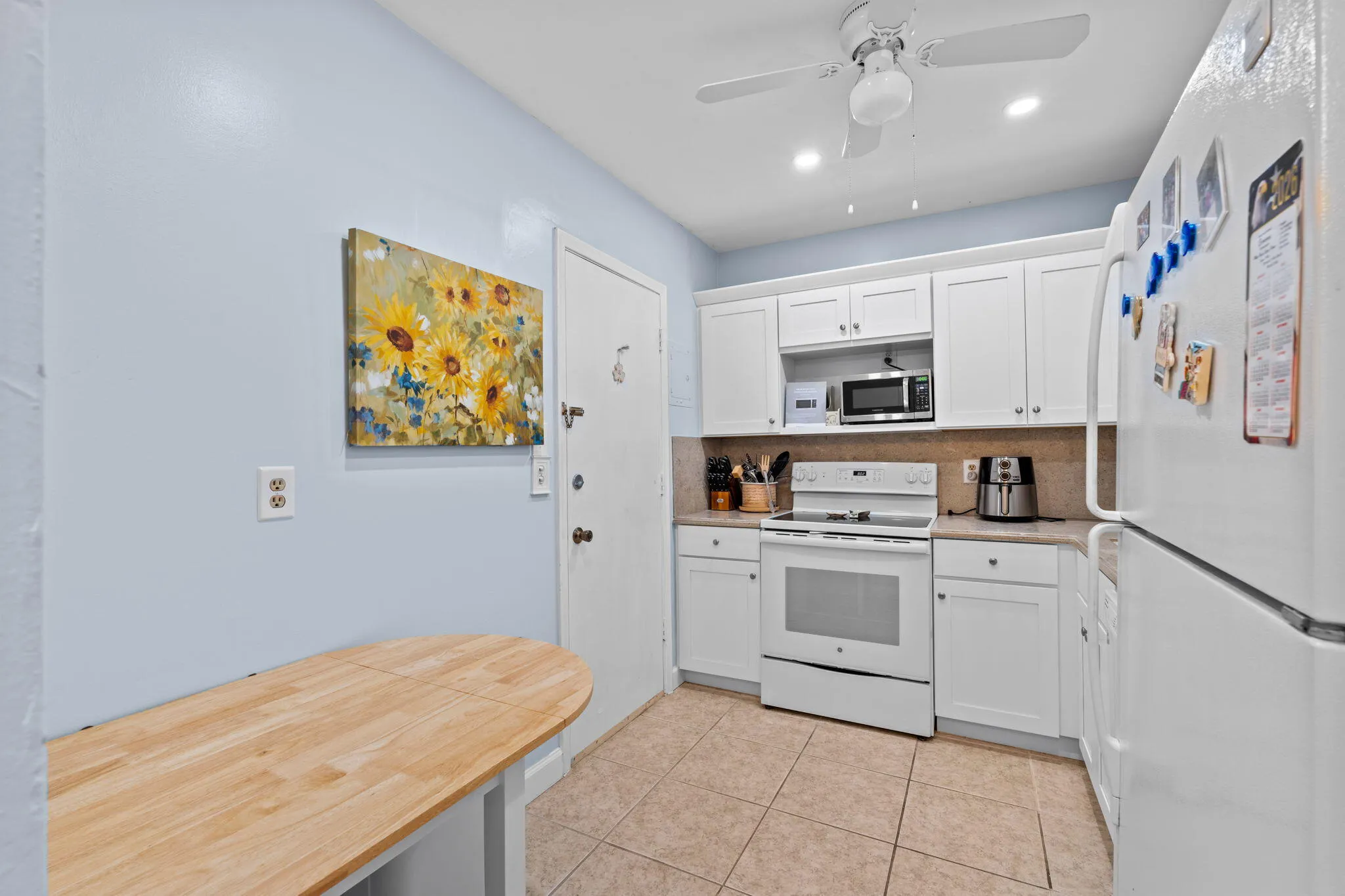 11-web-or-mls-A7409892