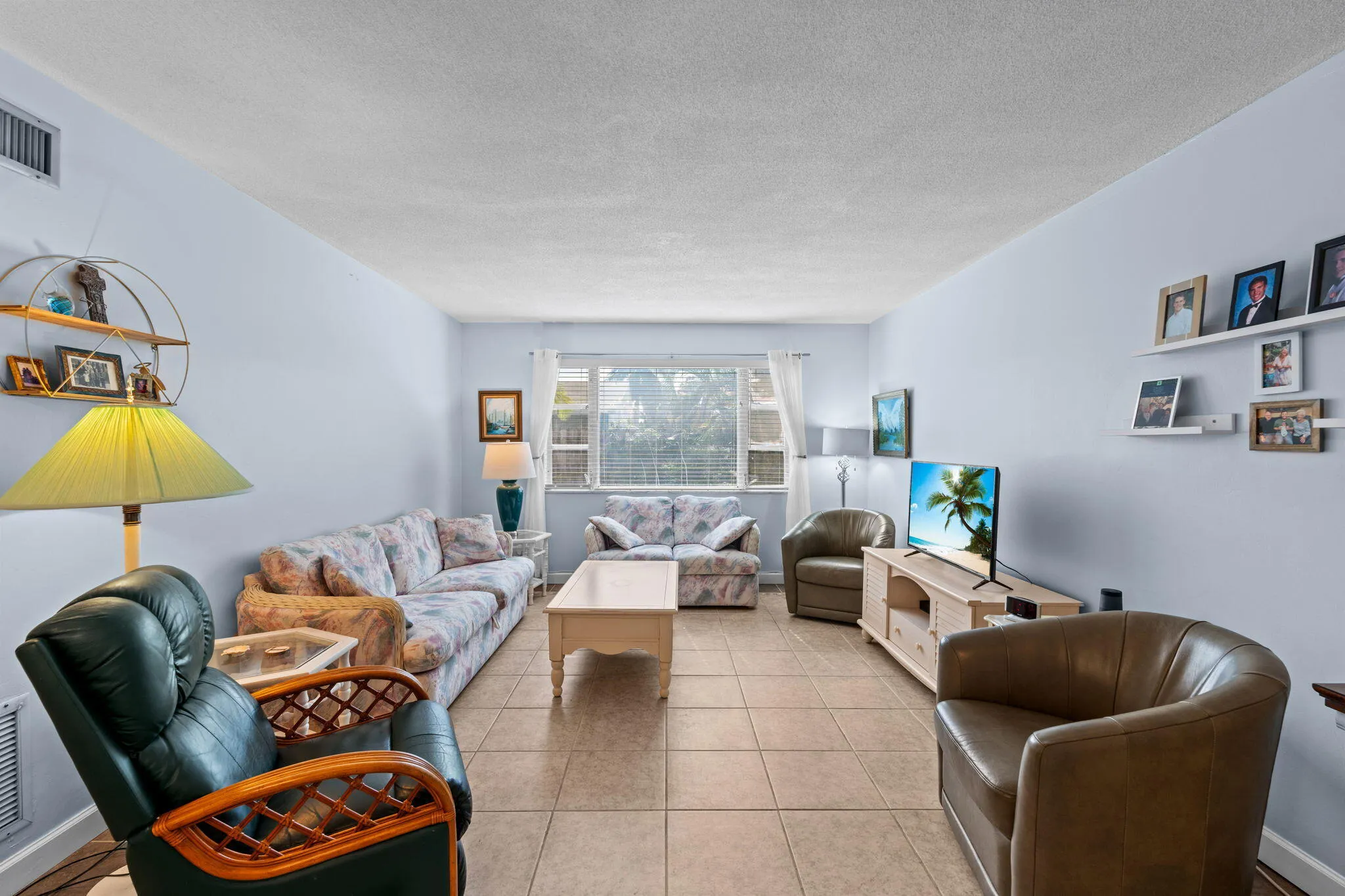 9-web-or-mls-A7409877