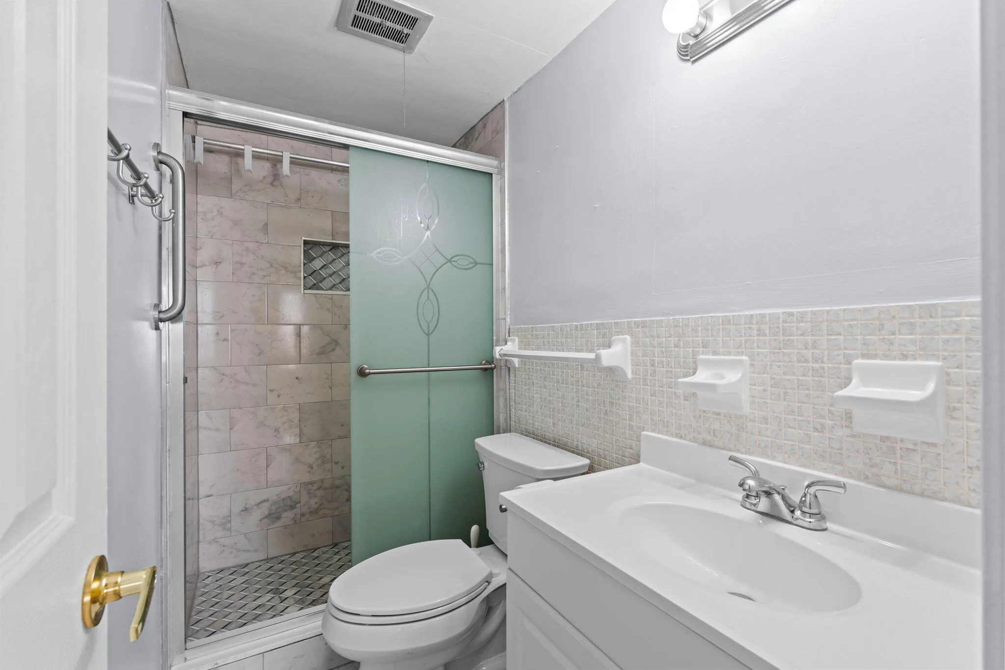 20-web-or-mls-A7409922