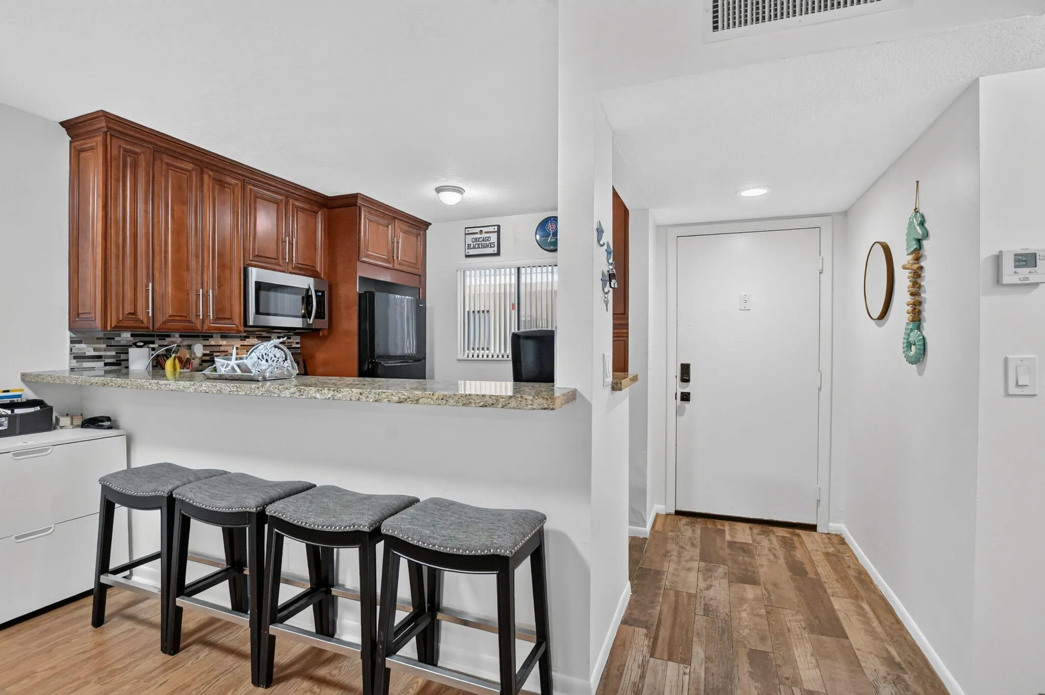 Breakfast bar