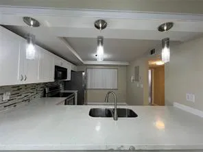 KITCHEN 4