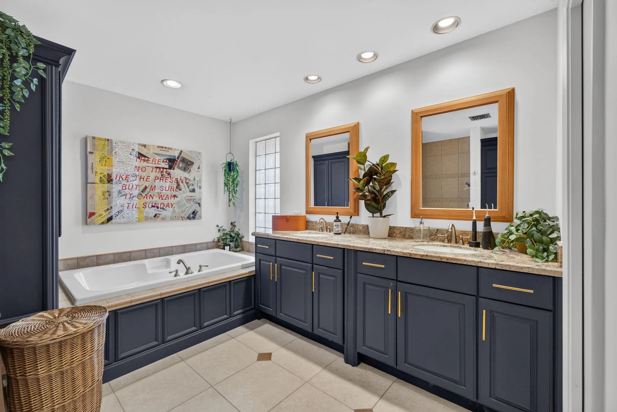 Ensuite Bath