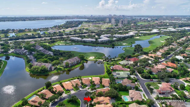 Minutes from everything in Palm Beach