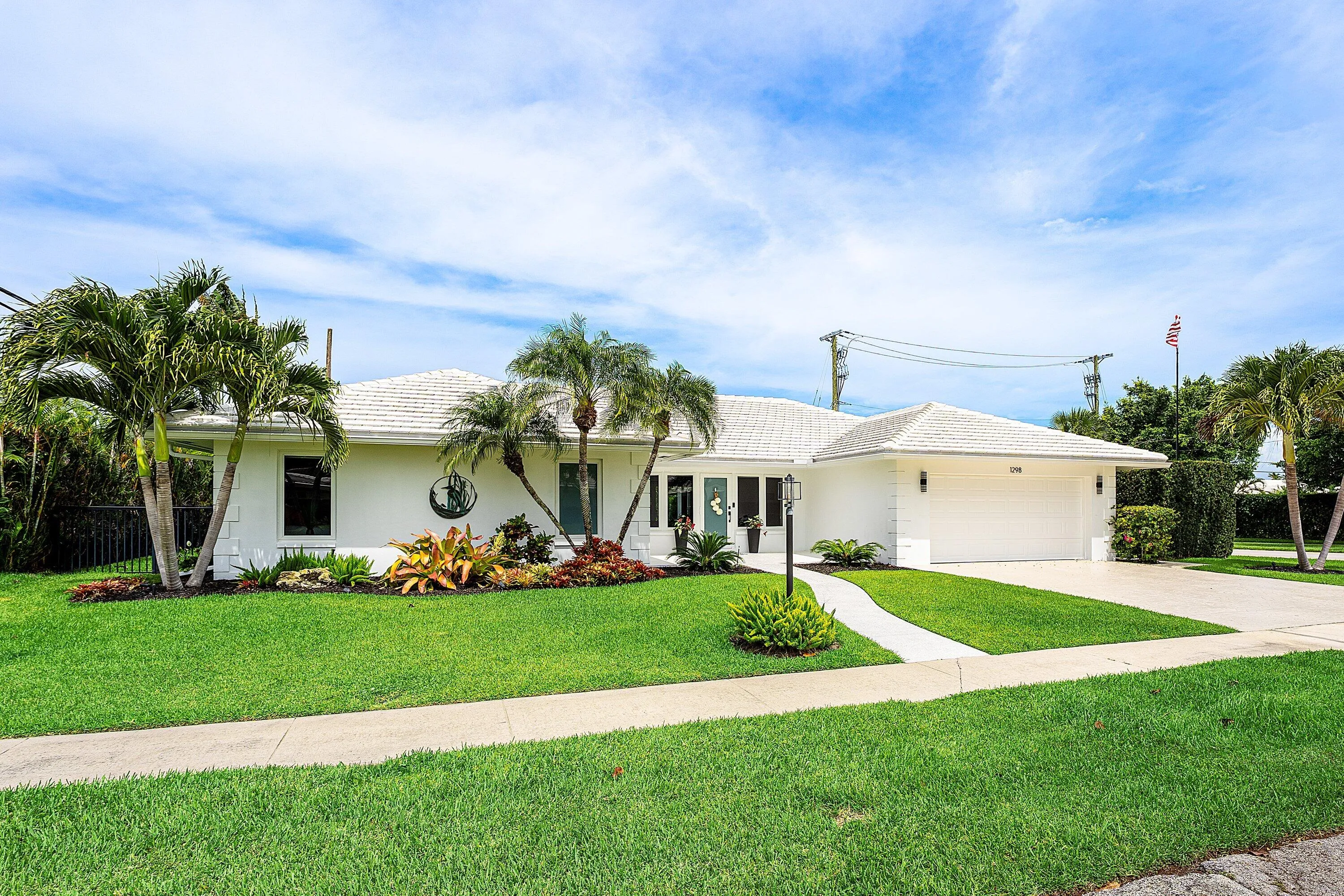 Located in the Sought-After Camino Gardens in East Boca