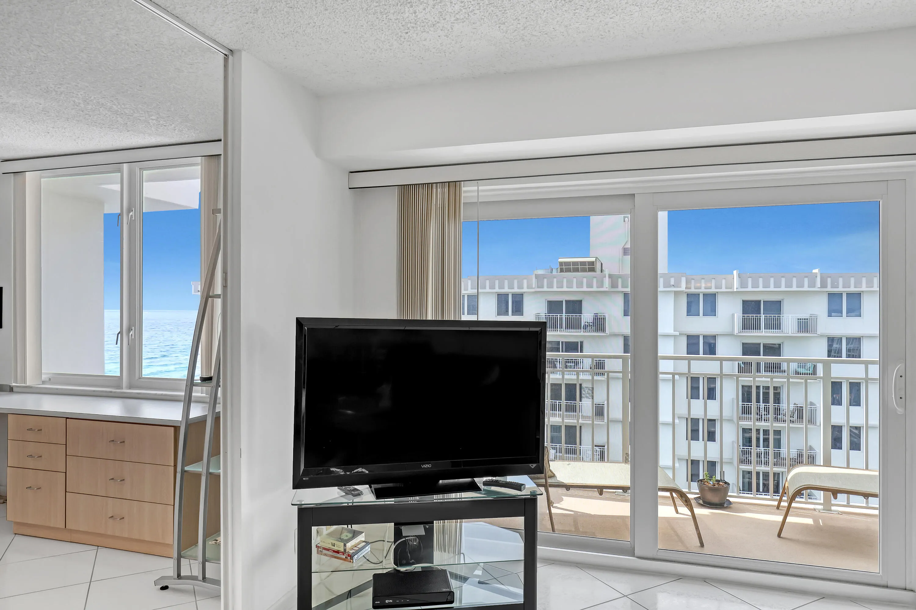 3221 S Ocean #1003