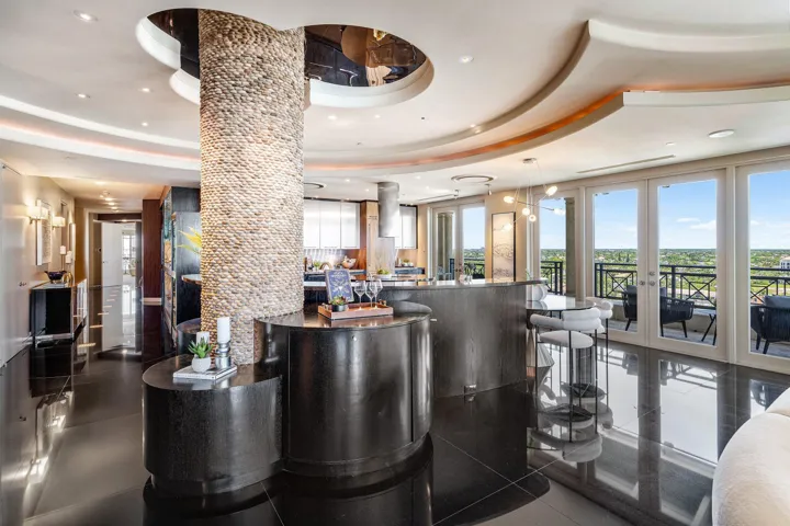 Ocean View Bar