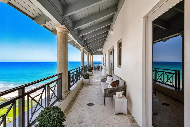 Balcony 3