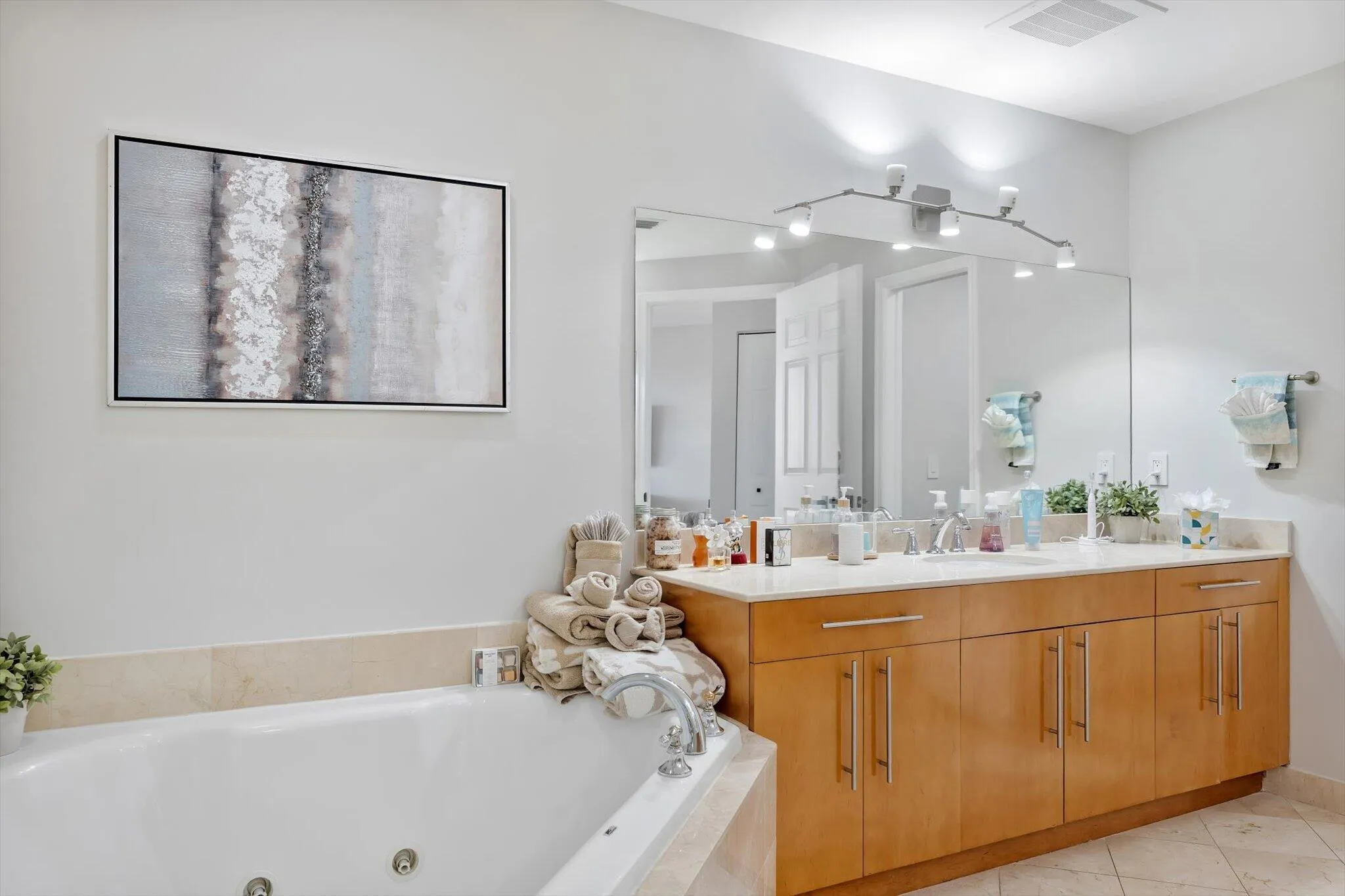 31-615 Bayshore Dr_031