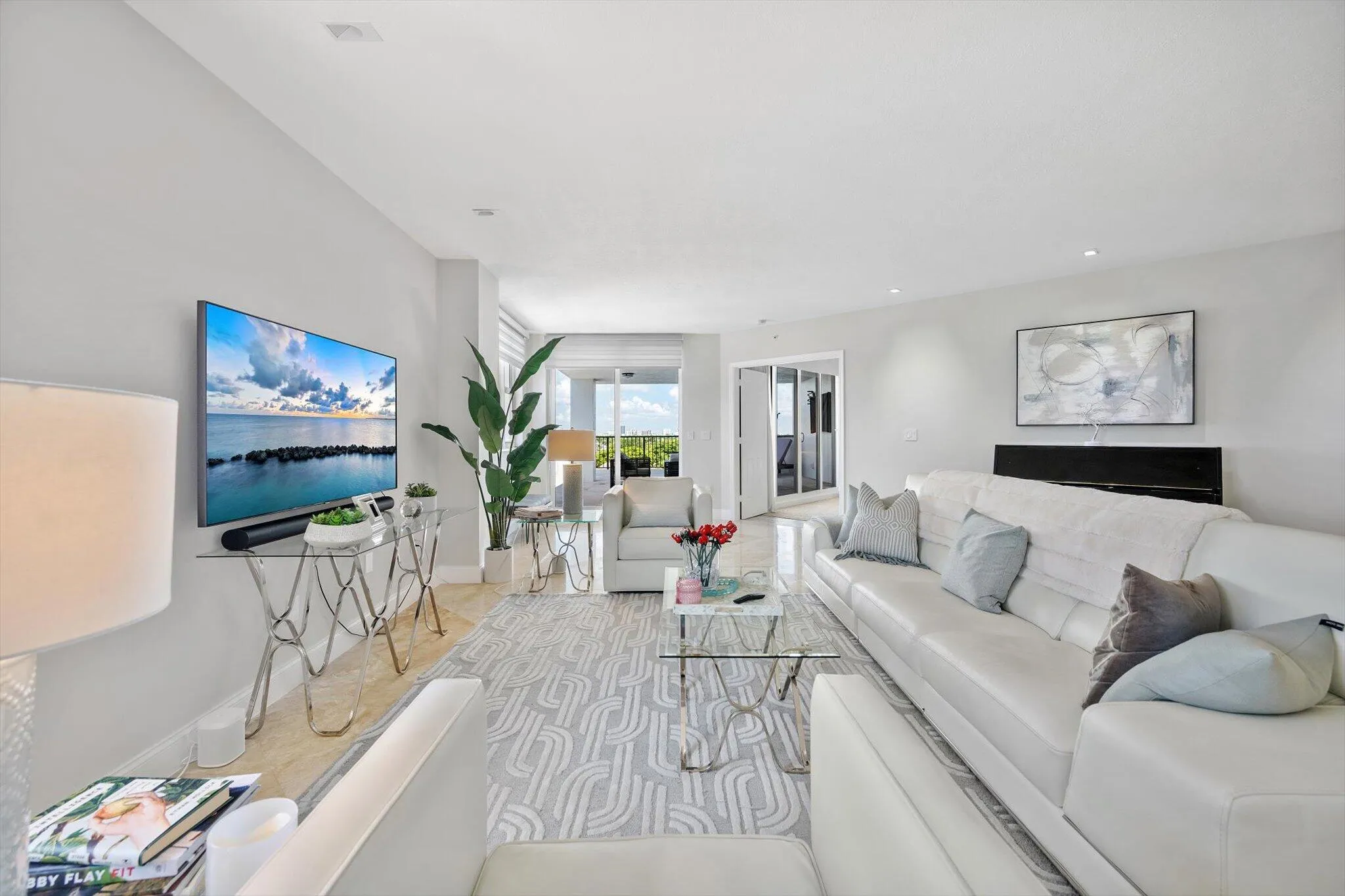 11-615 Bayshore Dr_011