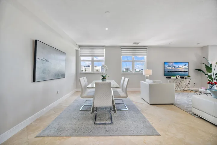 23-615 Bayshore Dr_023