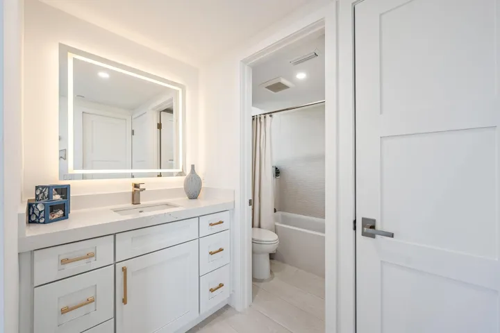5250 N Ocean Dr 5s-5