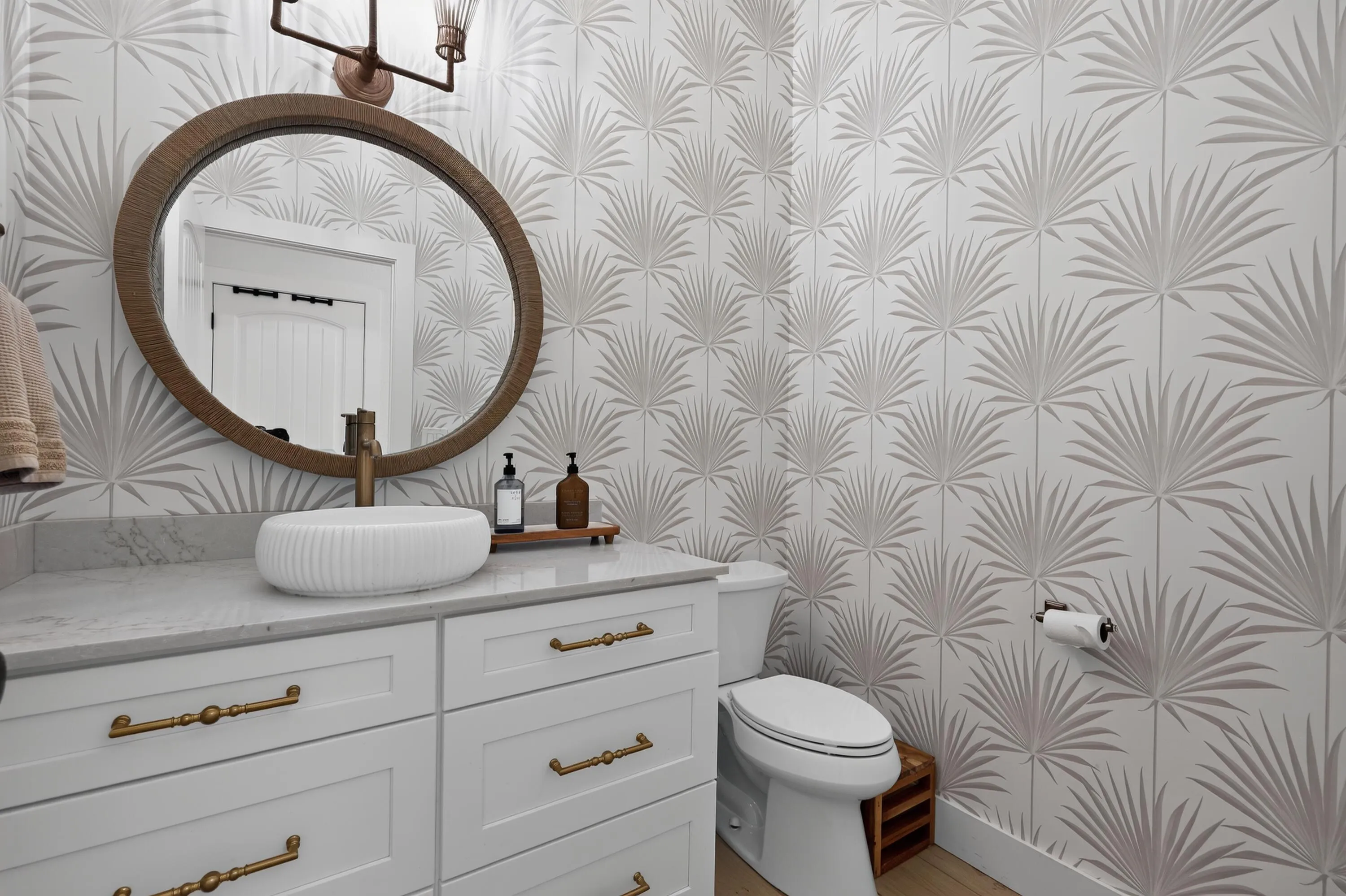 Ground floor half bathroom