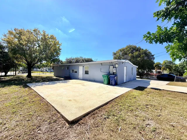205 nw 2