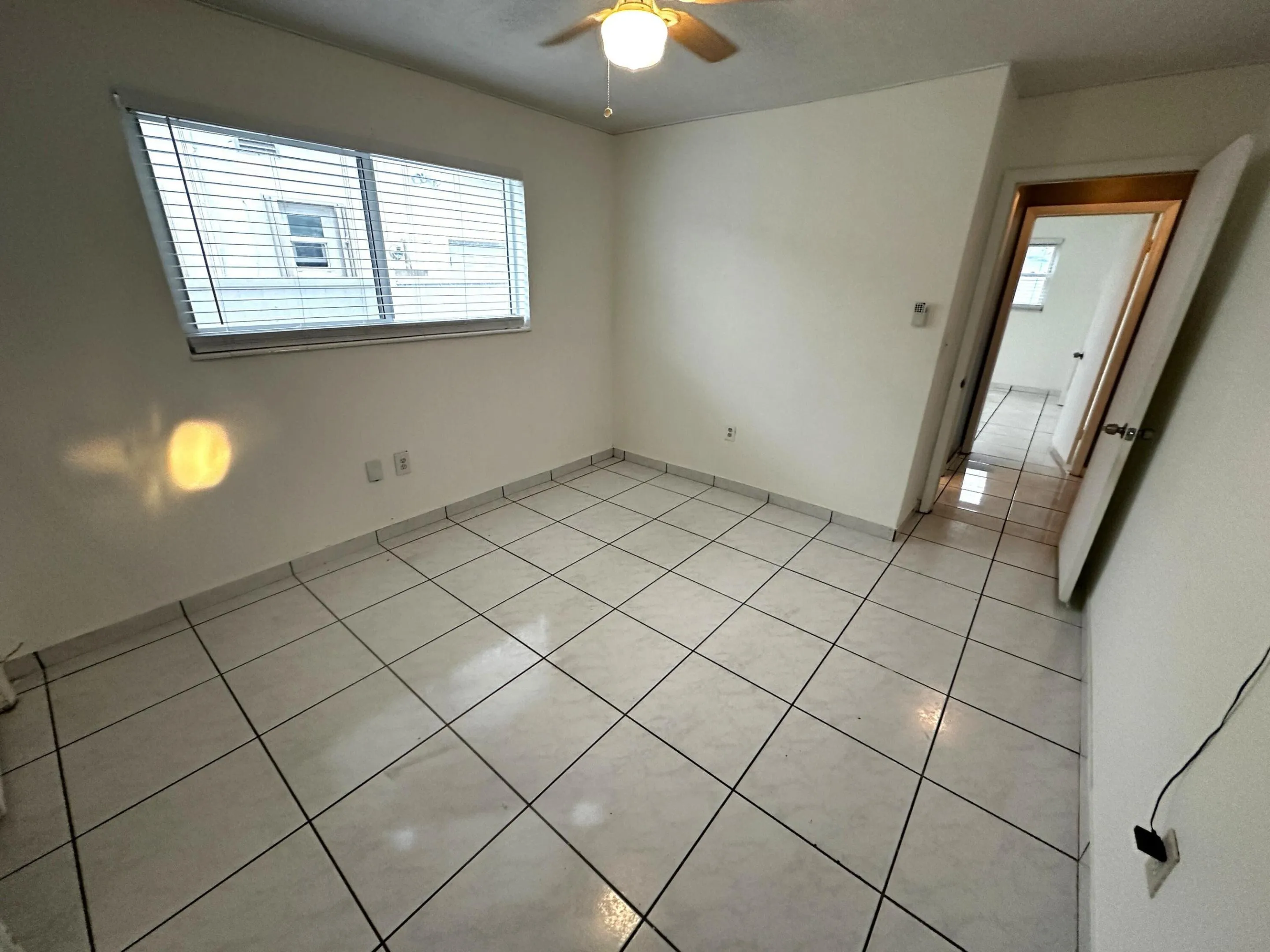 bedroom 3 m