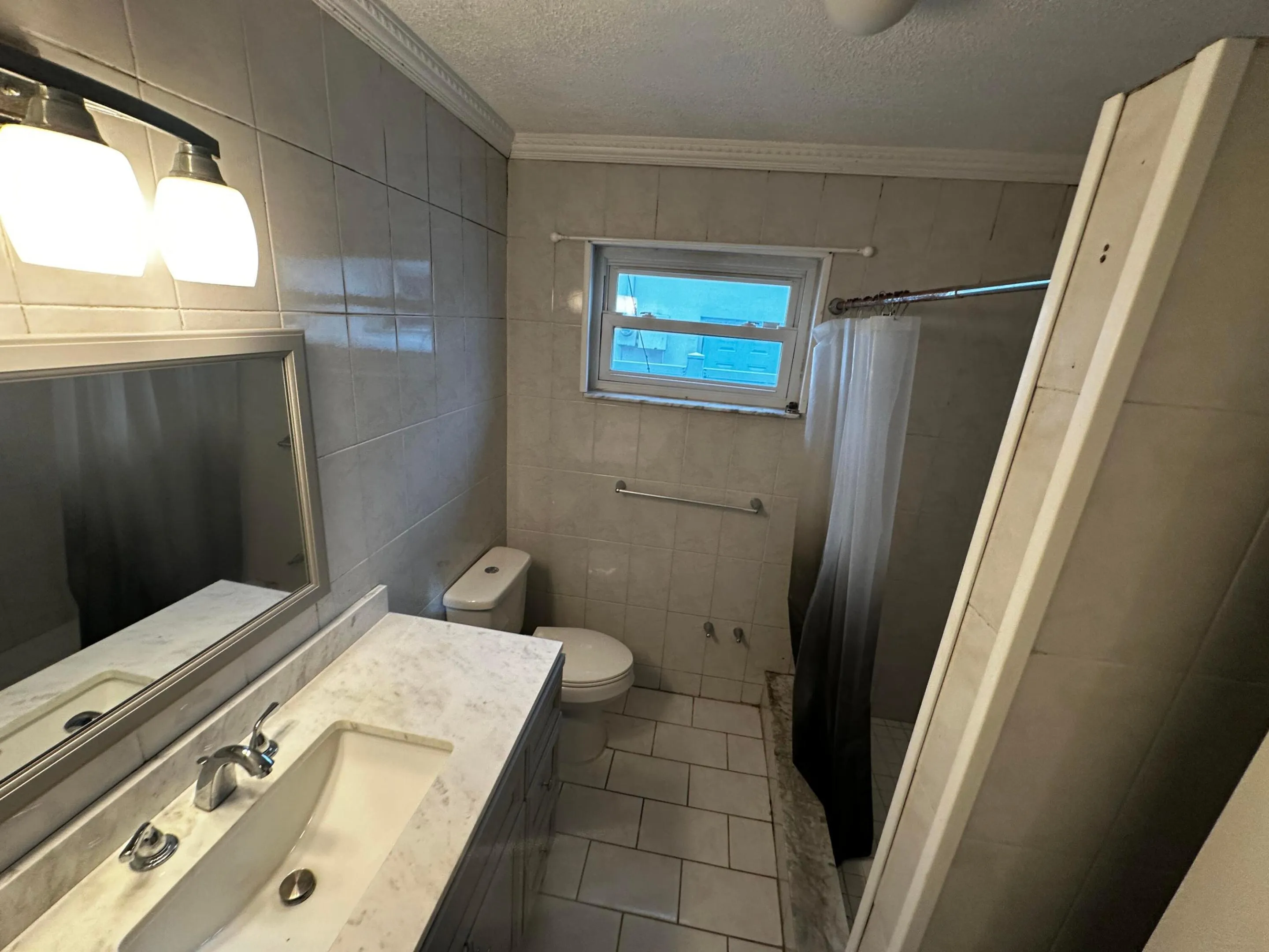 bathroom2 m