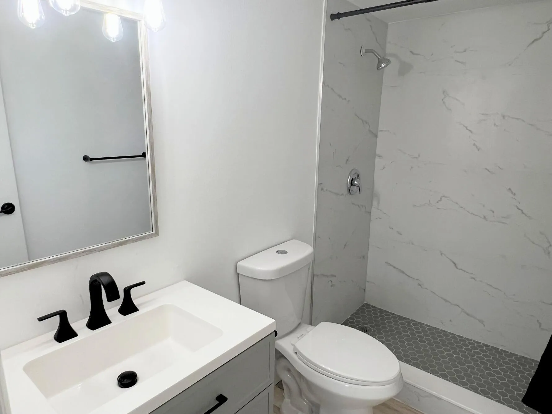 GUEST BATH