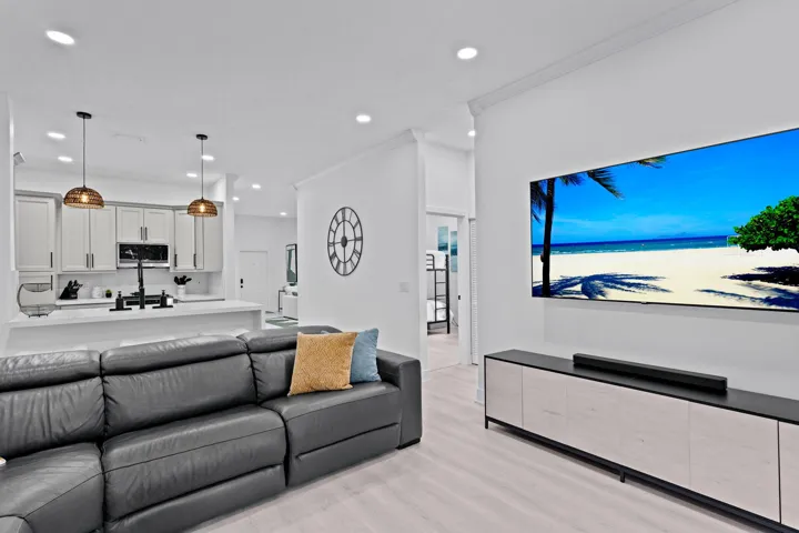 28-web-or-mls-A7400169