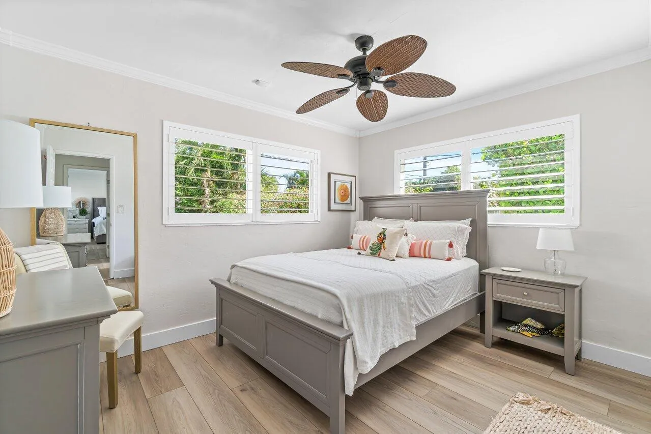 017-1032Southwest9thAvenue-BocaRaton-FL-