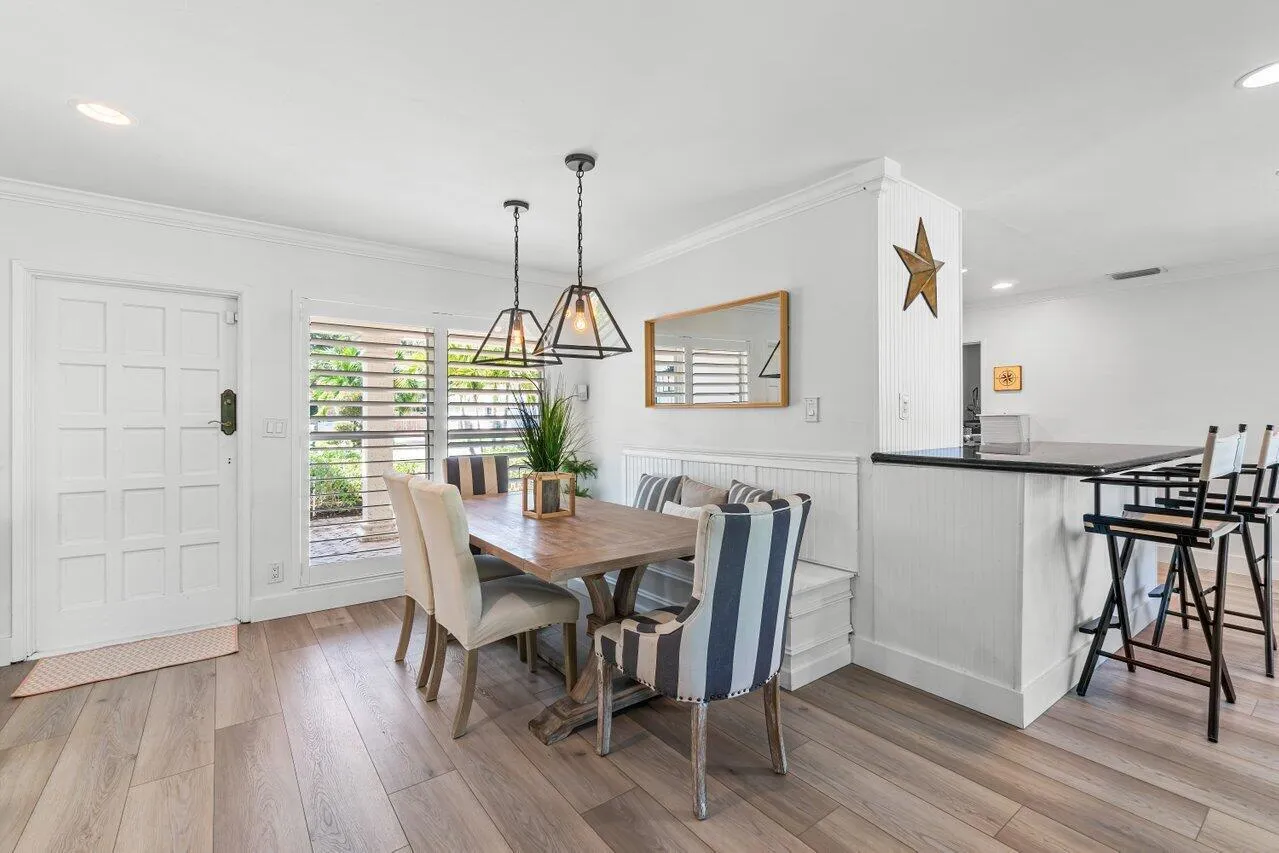 006-1032Southwest9thAvenue-BocaRaton-FL-