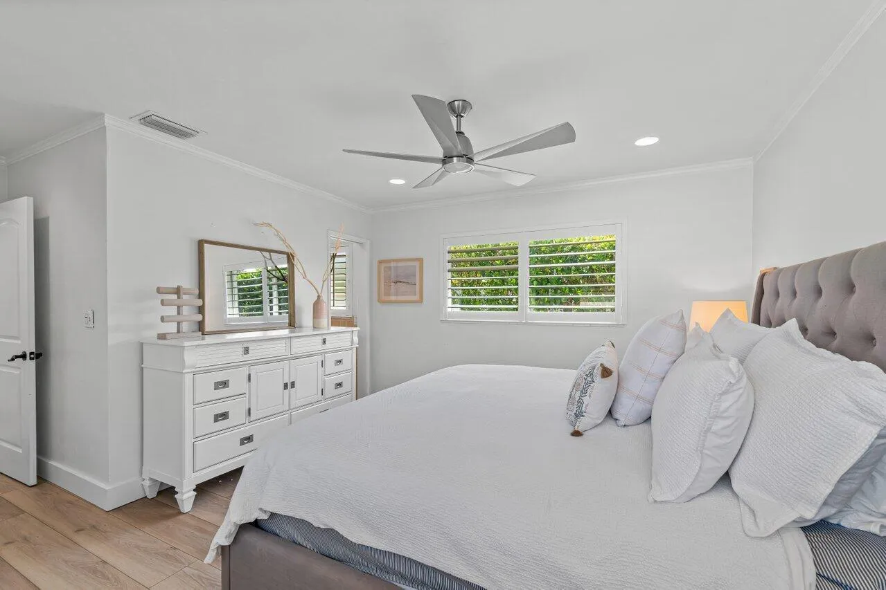 020-1032Southwest9thAvenue-BocaRaton-FL-