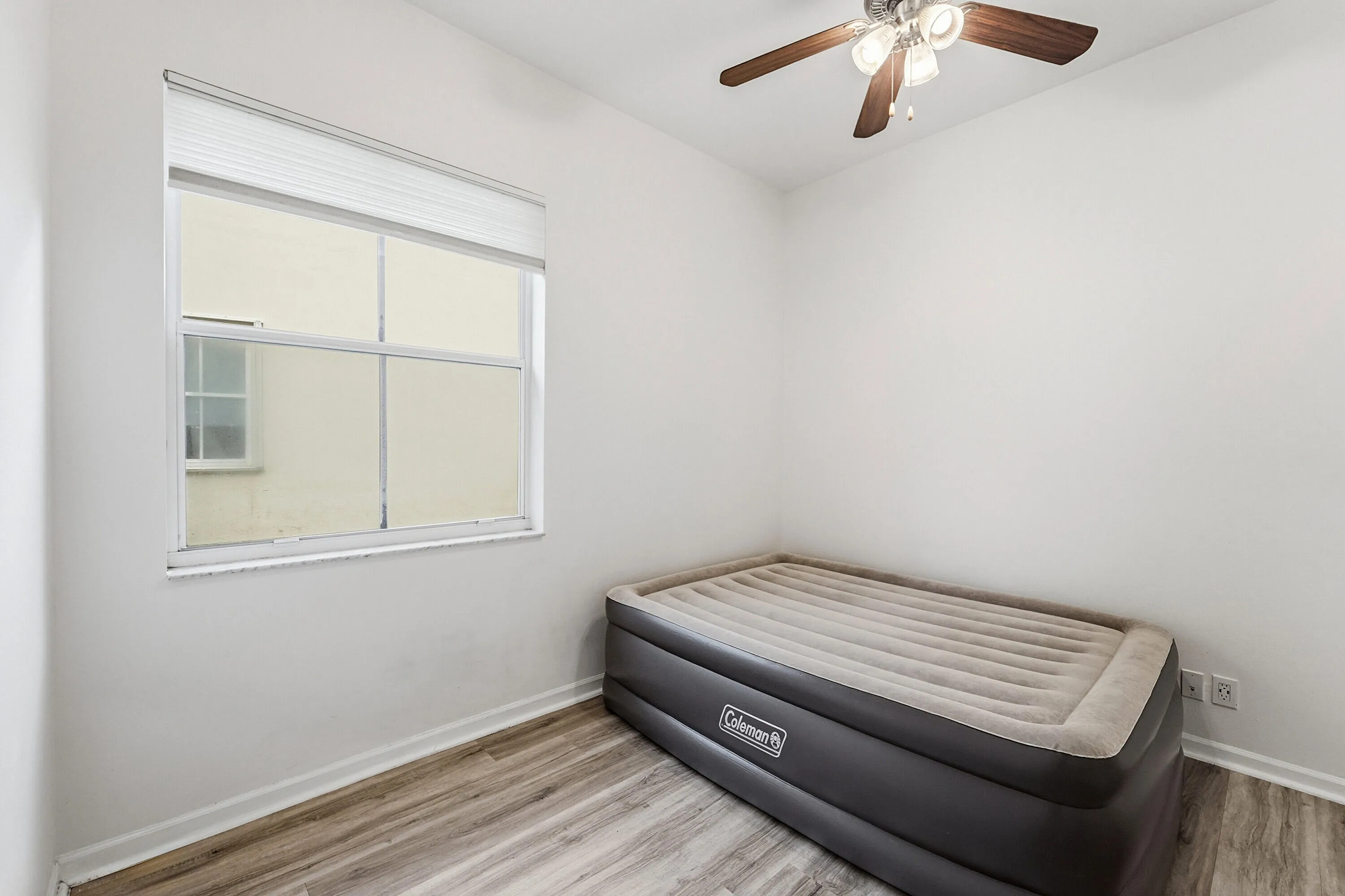 11_bedroom 2