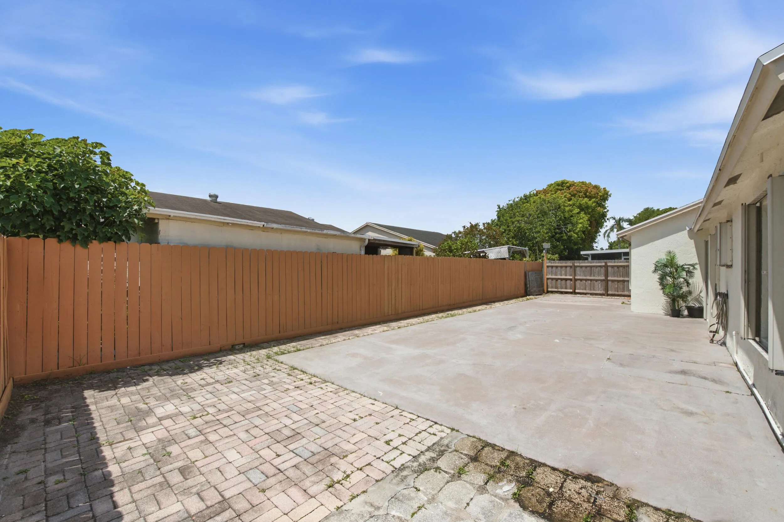 Fenced Yard