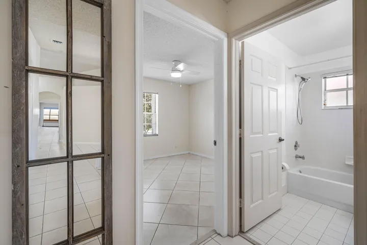 2nd bedroom & bath