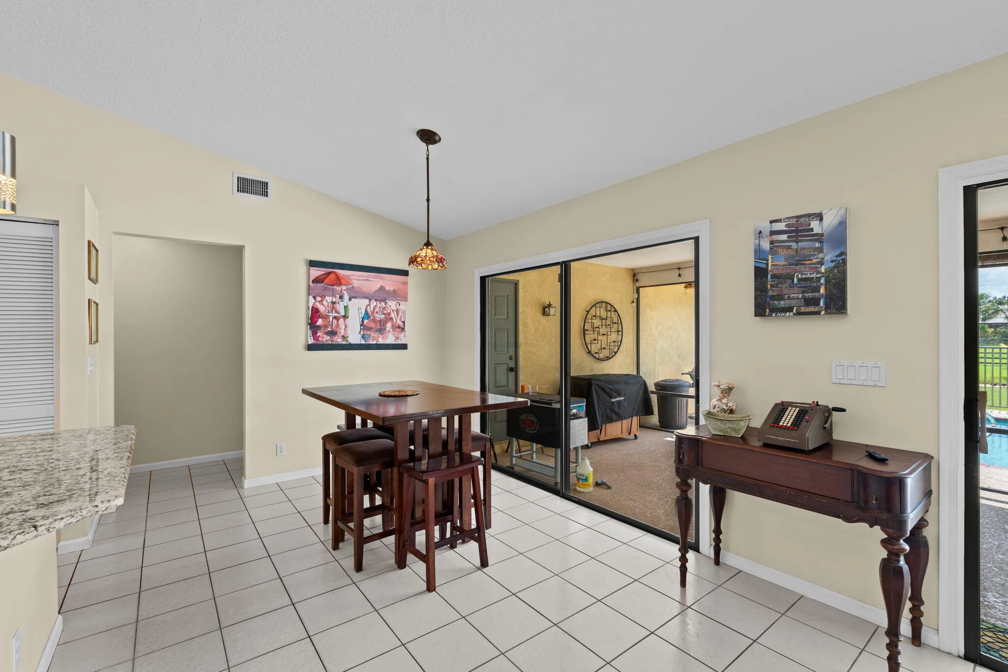 18-web-or-mls-A7409465
